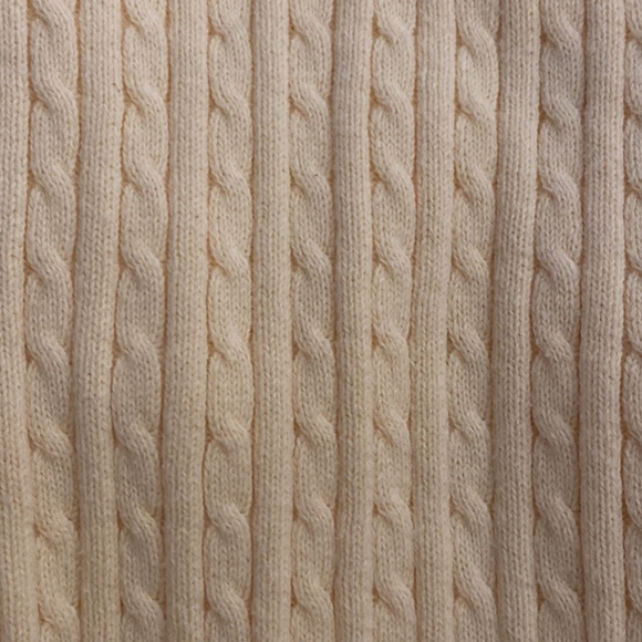 New Pale Yellow Lightweight Cable Seater - Picture 2 of 2